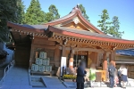 高麗神社 七五三の御祈祷が執り行われる御本殿の様子