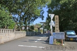 真清田神社 車の場合の西側の入口の様子