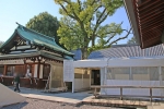 真清田神社 お守り等各種授与品陳列の様子