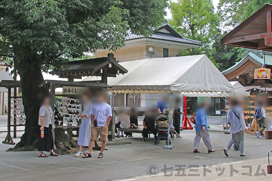 清瀬日枝神社・水天宮 境内に設置の待合所の様子