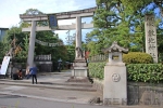 敷地神社（わら天神宮） 境内入口の様子