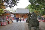 和楽備神社 境内入ってすぐ拝殿・本殿前の様子