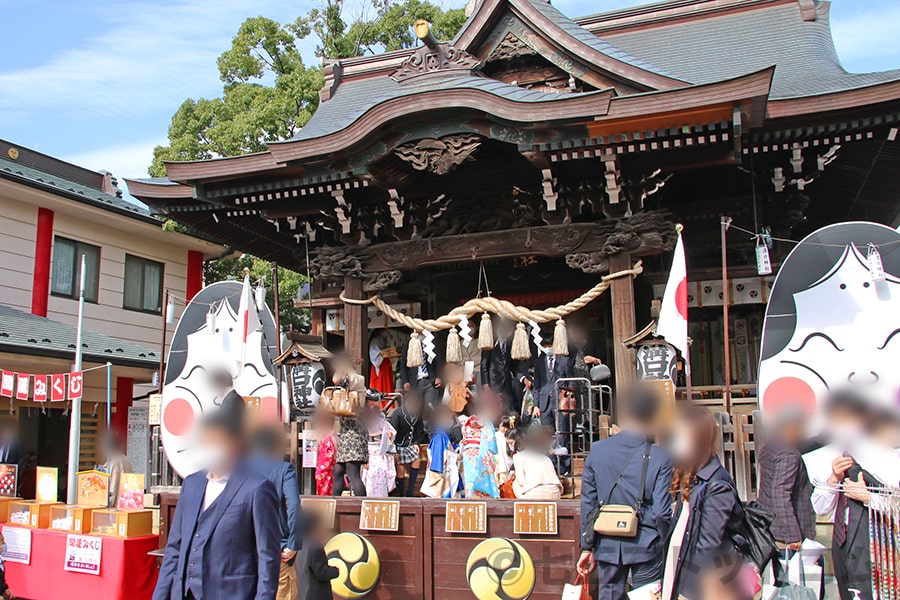 七五三 神社へのお参りの様子